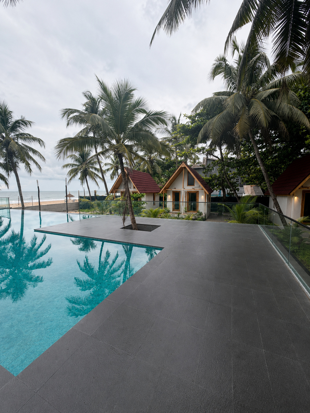 Pool deck facing the ocean